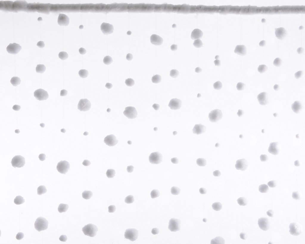 *** CURTAIN POLYESTER SNOWBALLS, ACRYLIC DROPS 474759
