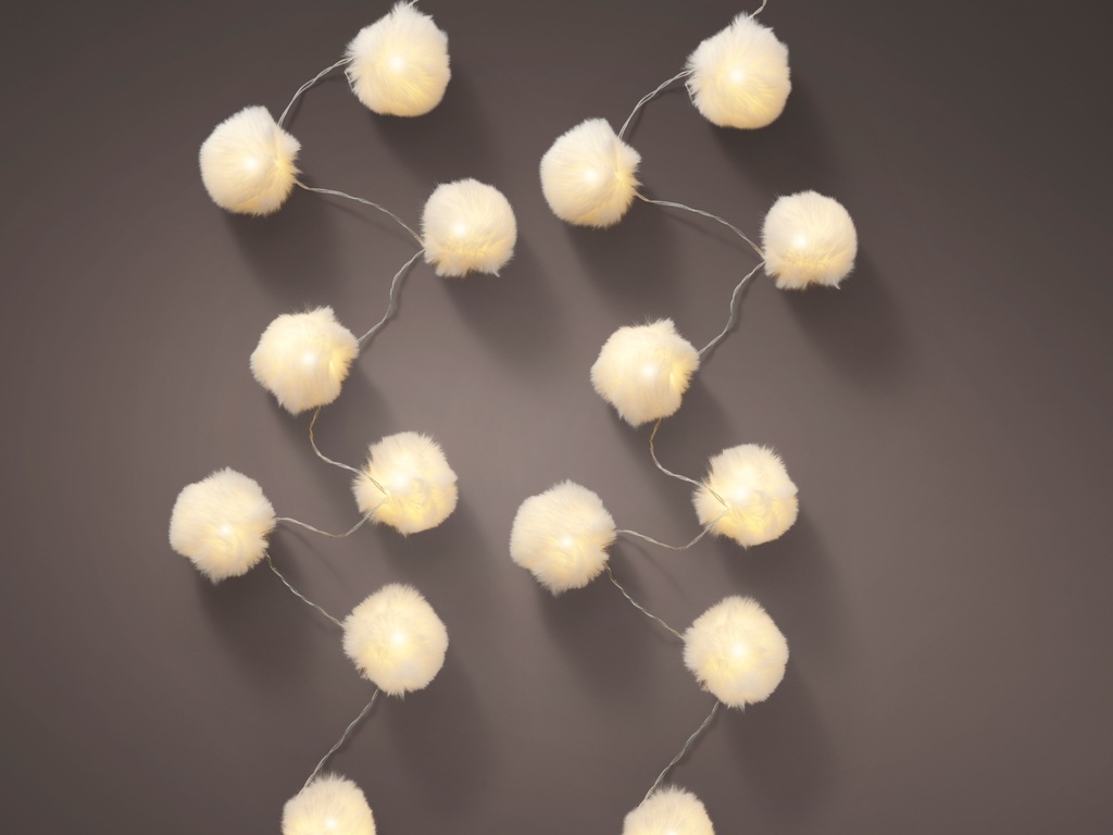 GUIRNALDA DECORATIVA CON LUZ - BOLITAS DE LANA - BATERIA - INTERIOR - LUZ CALIDA 20 LEDS - 285cm